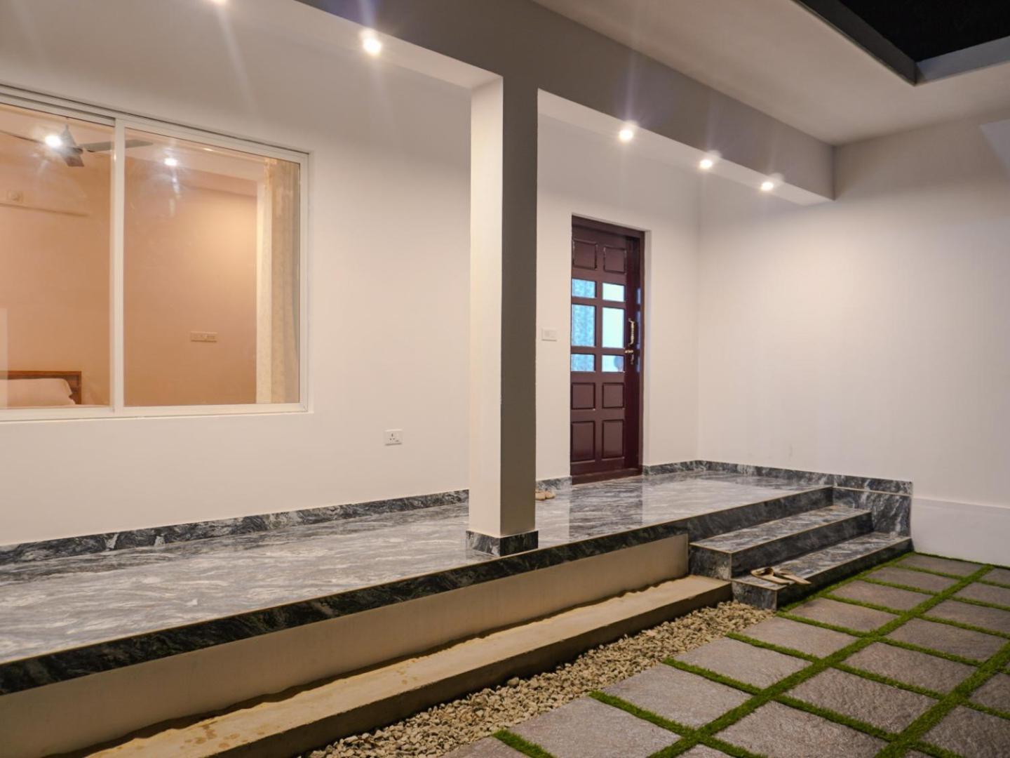 Marari Aidenz Beach Vibe Villa Alappuzha エクステリア 写真